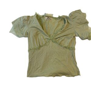 Elegant Light Green Blouse with Puff Sleeves